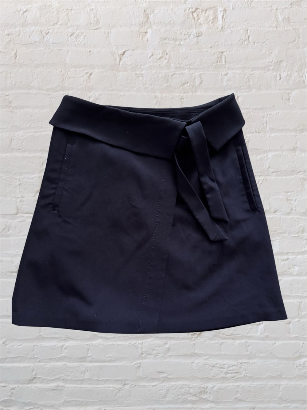 Ann Taylor Loft navy blue tie detail wrap skirt